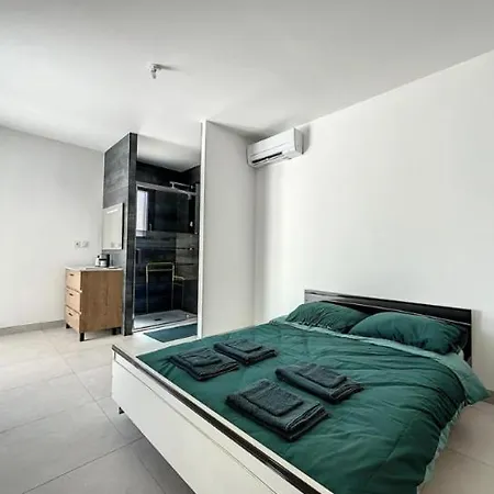 Villa 3 8 Personnes *